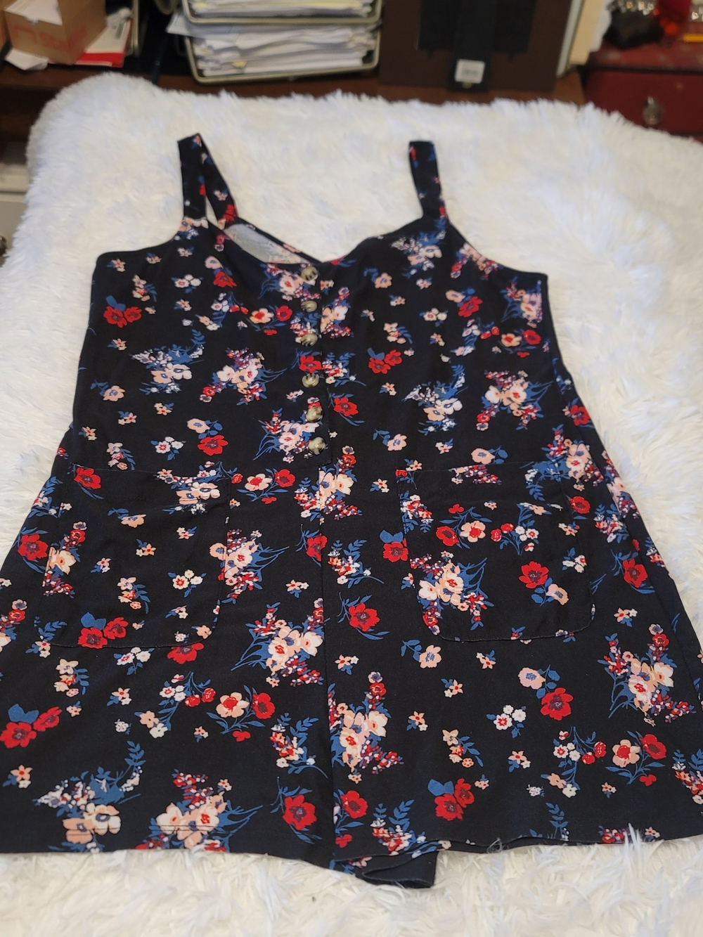 🔥3 For $25 No Boundaries Black Floral Pocket Shorts Romper - Medium